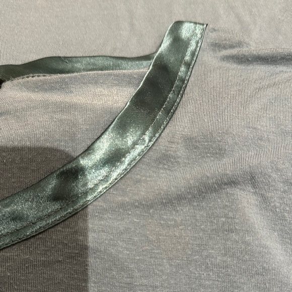 pajamas set - Picture 4 of 4